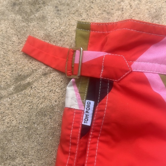Tom Ford Psychedelic Design Men's Swim Trunks Size 52/XL - Picture 5 of 15